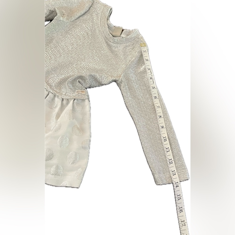 Beautiful silver and white baby girl dress long sleeve Calvin Klein size 24 M - Picture 3 of 8